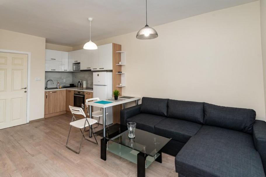 Apartment Galia In Burgas City Center ภายนอก รูปภาพ